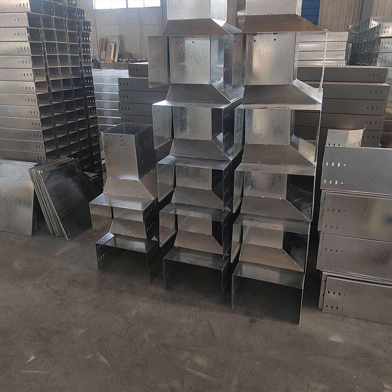 Galvanised&nbsp;topside&nbsp;vertical&nbsp;tee